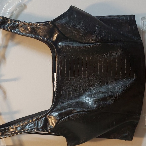 Olive + Oak Two Piece Black Alligator Skin Print Skirt and Crop Top Set, Small - Picture 6 of 8